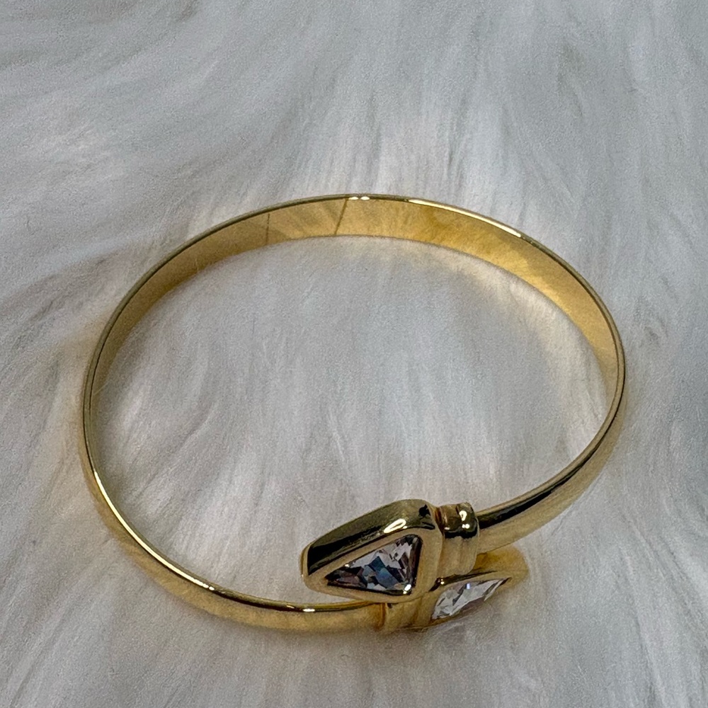 Gold Tone Crystal Women's Bracelet - Picture 5 of 7